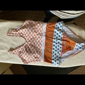 Brand new with tags Cupshe bathing suit. Size XL